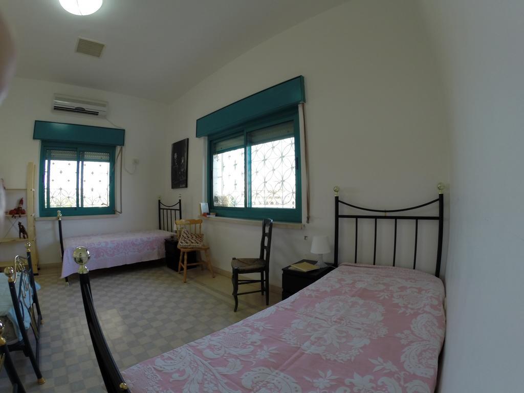 Auberg-Inn Guesthouse Jéricho Extérieur photo