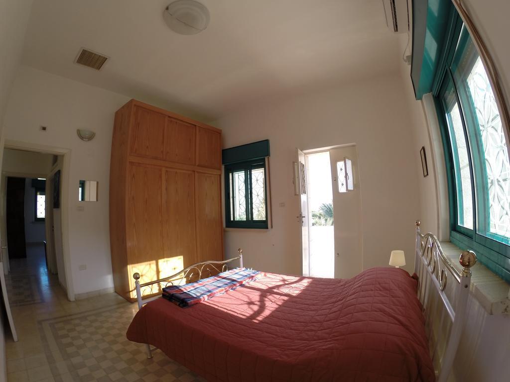 Auberg-Inn Guesthouse Jéricho Chambre photo